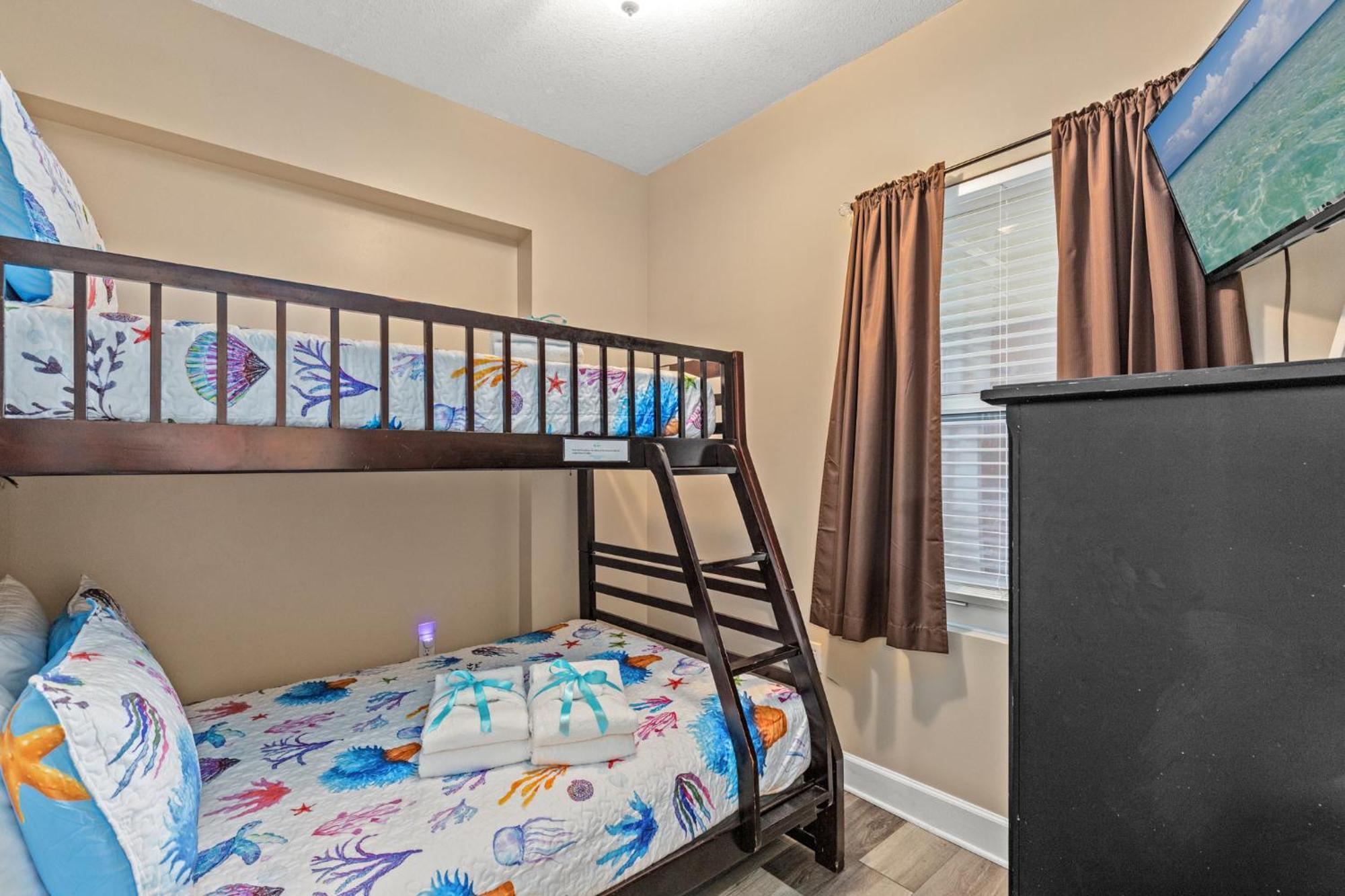 Gulf Front Master Br In Sunrise Beach With Amazing Views! Sleeps 7! Panama City Beach Εξωτερικό φωτογραφία